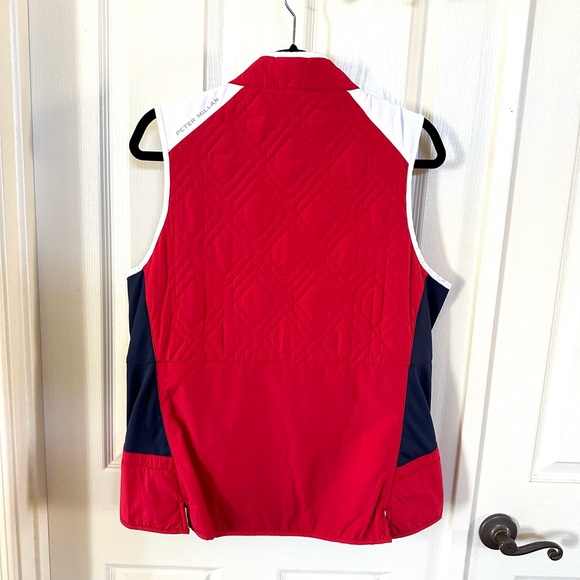 Peter Millar Ladies Golf Vest w/ Mountain Club Logo - Picture 3 of 5